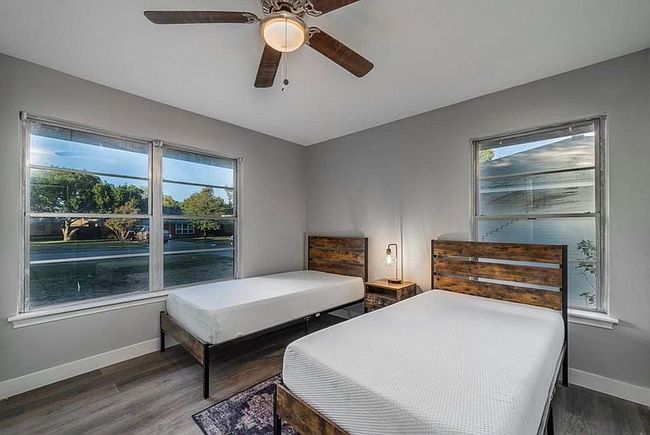 Additional photo 2 of property located at 511 Ridgedale Dr