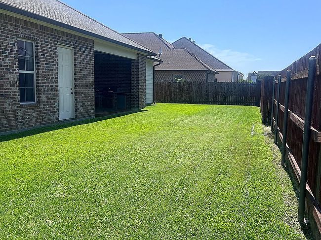 Image of 102 Hennessy Dr