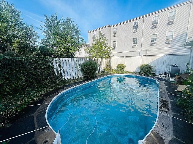 Image of 144 S Dawes Ave