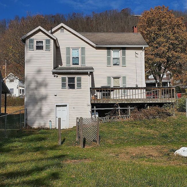 Photo of 311 W 6th St, Emporium, PA