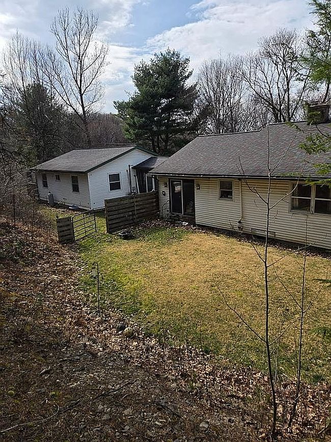Image of 19 Little Cherokee Ln