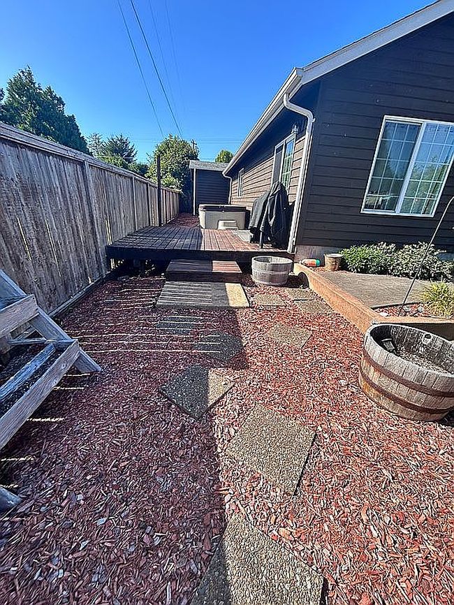 Photo of 1339 Se Blue Spruce Ln, Waldport, OR