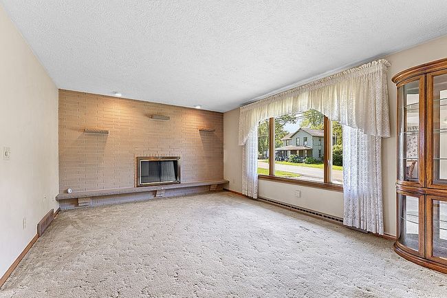Photo of 14175 Orrville St Nw, North Lawrence, OH