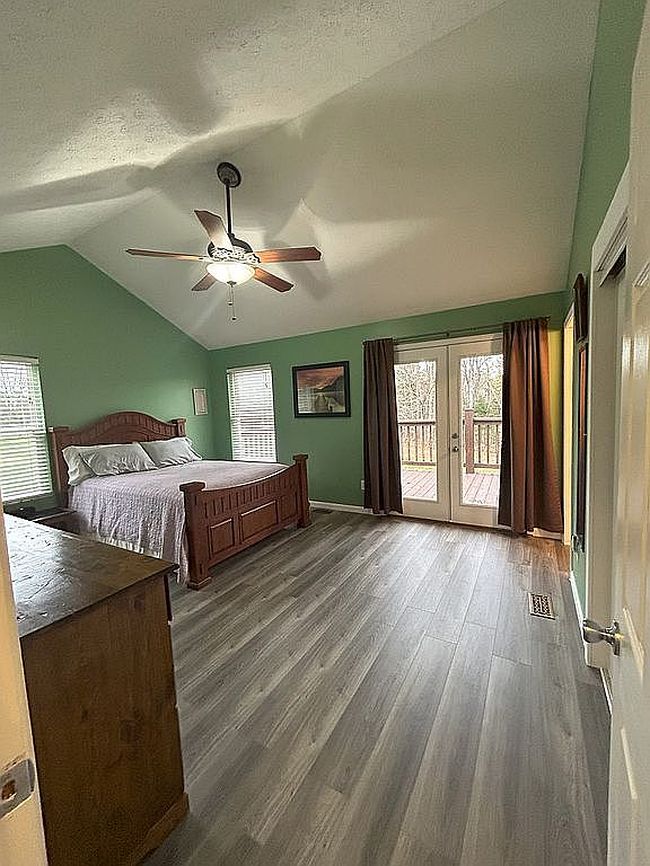 Image of 858 Hillcreek Dr