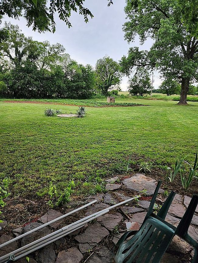 Photo of 9115 Flat Armadillo Rd, Lexington, OK
