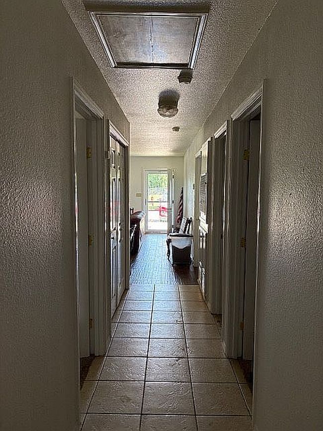 Image of 121 S Plant Ave Apt 102