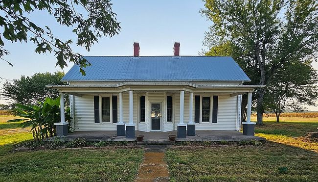 Photo of 5047 E Robertson Rd