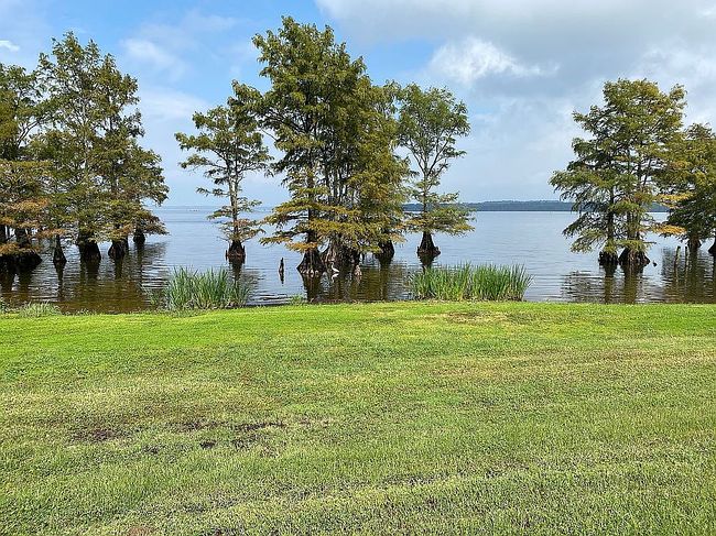 Photo of 612 Caddo Lease Rd, Mooringsport, LA