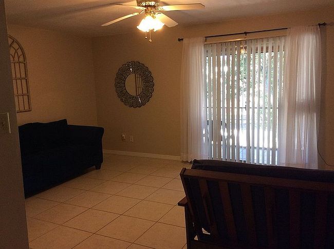 Additional photo 2 of property located at 160 Lewfield Cir