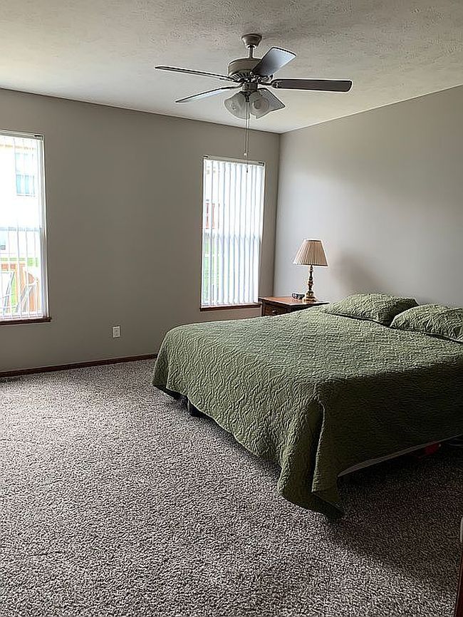 Image of 2881 N 87th St