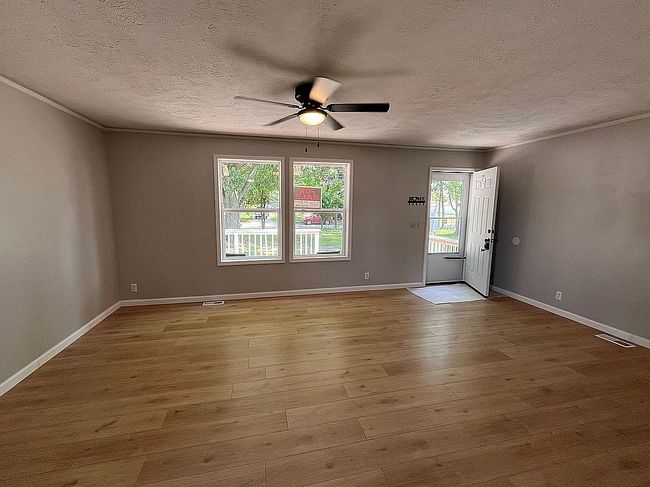 Photo of 3075 Dix Hwy, Lincoln Park, MI
