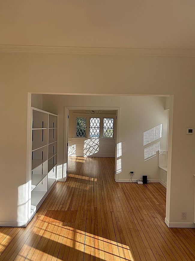Photo of 1592 New Scotland Rd, Slingerlands, NY