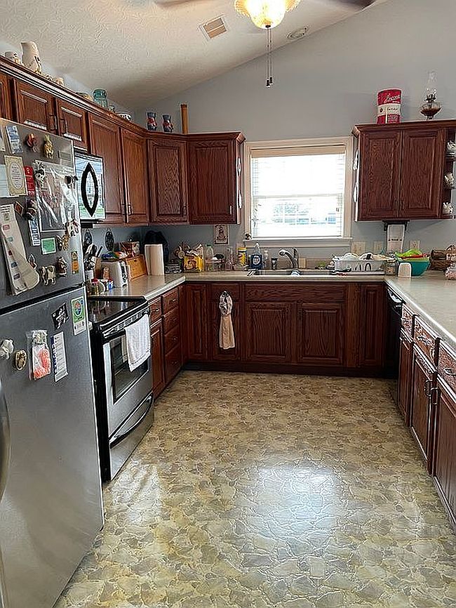 1072 Maple Ridge Ave, Maysville, KY