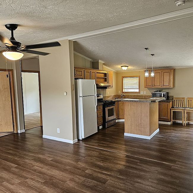 Photo of 309 Greenfield Ave, Ballston Spa, NY