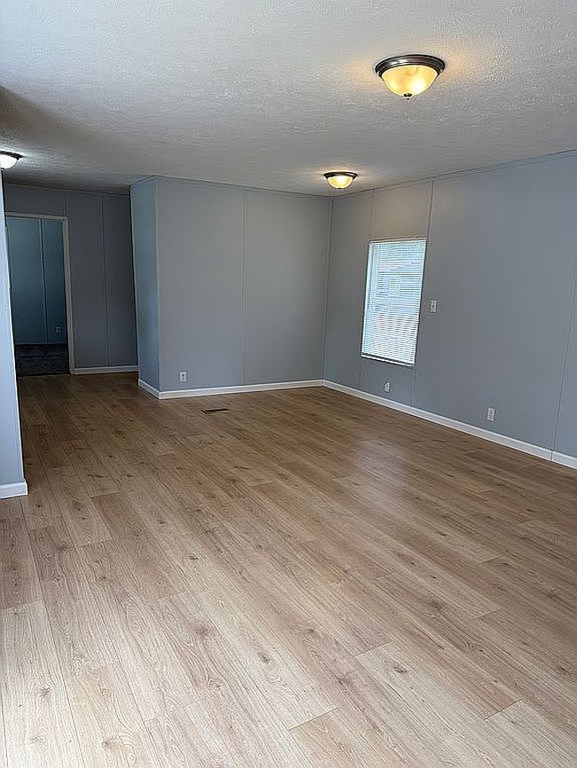 Preview of property located at 7000 Goodson Rd #61
