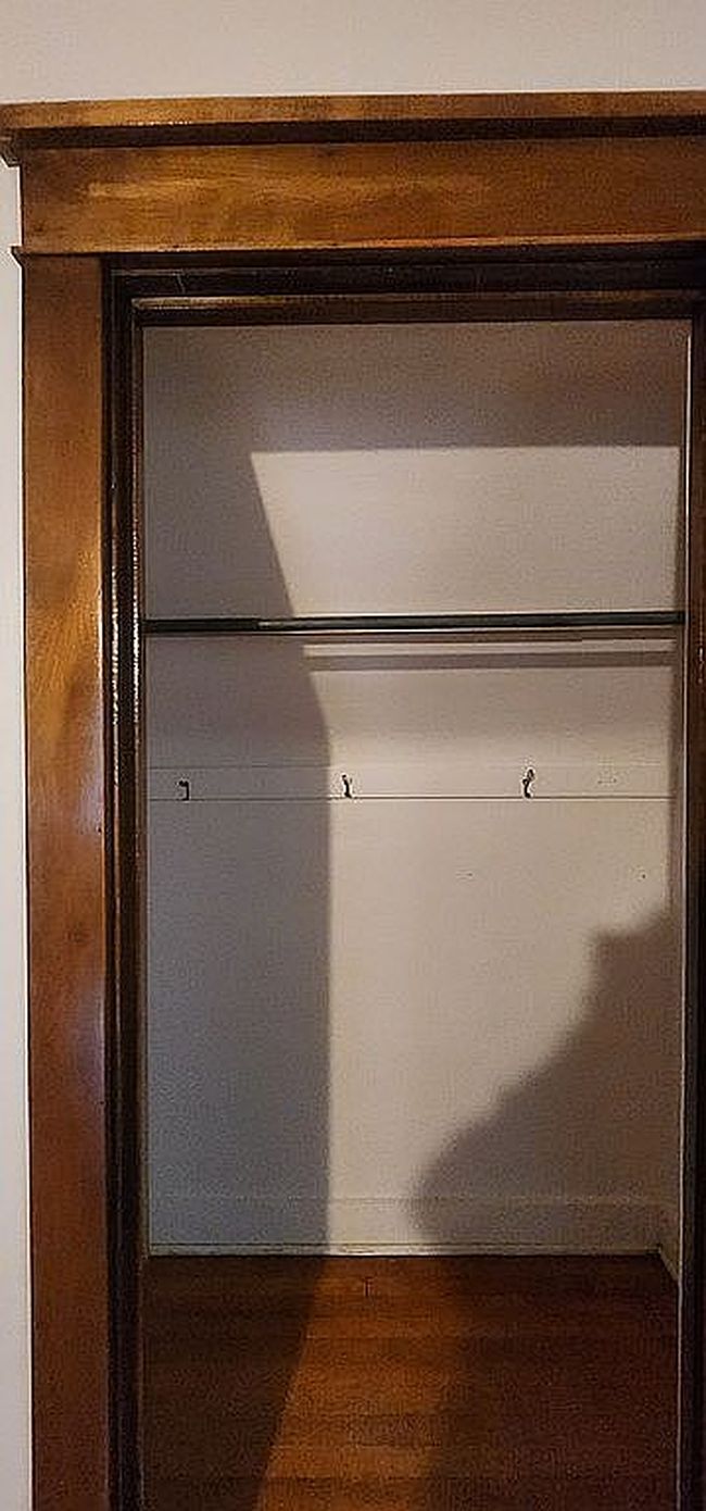 Image of 4712 W 8th St