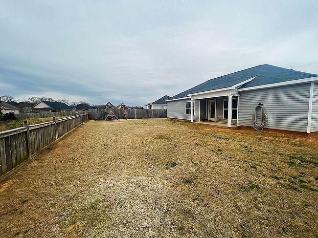 Image of 207 Winsted Ct