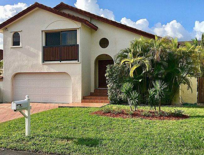 Photo of 11805 Sw 107th Ter, Miami, FL