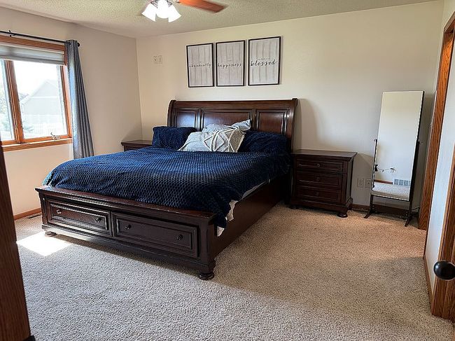 Photo of 1809 Pentland St, West Fargo, ND