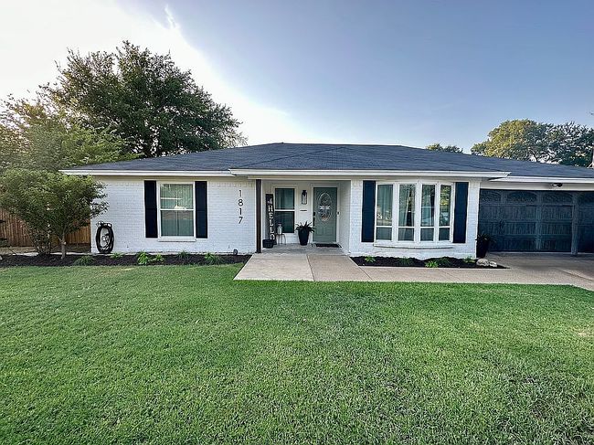 Photo of 1817 Timbercreek Rd