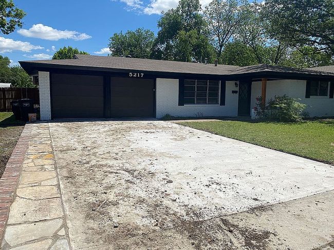 Preview of property located at 5217 Wosley Dr