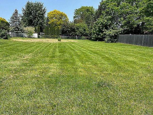 Photo of 17 Mile Rd, Clinton Township, MI