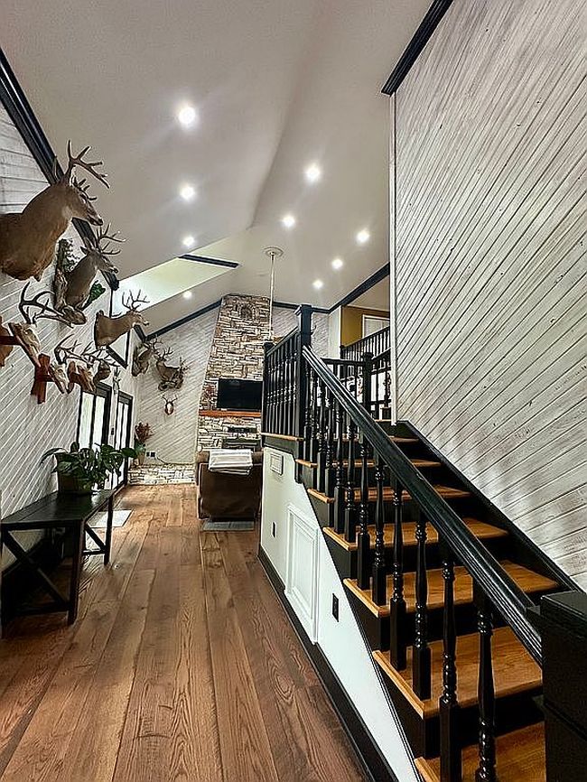 Image of 369 Sara Ln