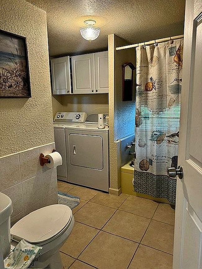 Photo of 2418 Charles Rd, Hallandale Beach, FL