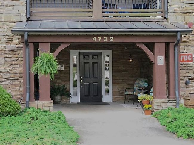 Image of 4732 Tatton Park Cir Unit 1A