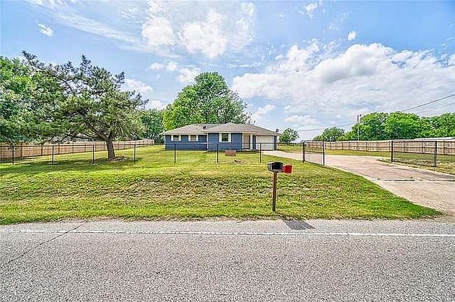 Photo of 21151 N Meridian Ave, Edmond, OK