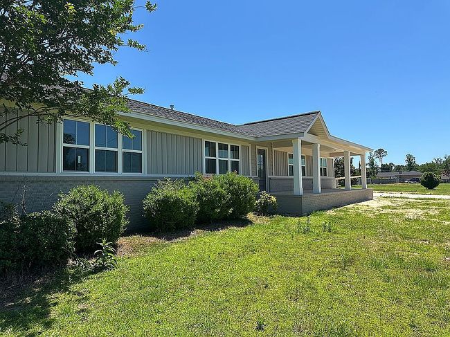 Photo of 1210 Lake Dr, Amory, MS