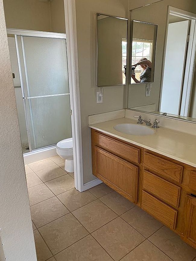 Image of 3054 Dearborn Ave
