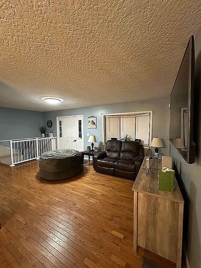 Image of 610 Pine St Ne