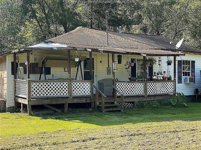 Photo of 4478 Six Mile Rd, Danville, WV