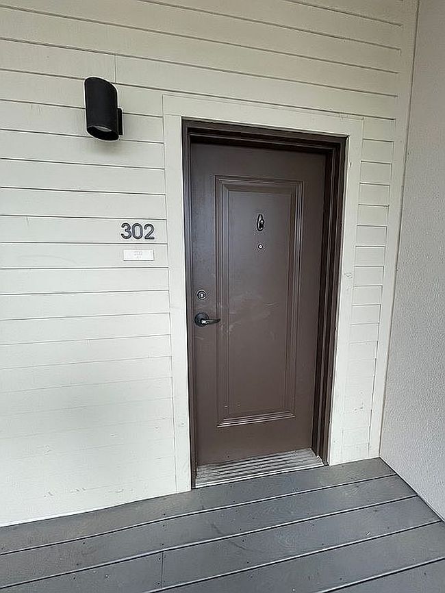 Photo of 1301 Chicon St Unit 302, Austin, TX