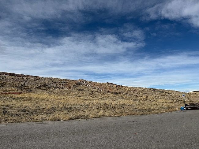 Photo of 27-29 Scarlet Dr, Rawlins, WY