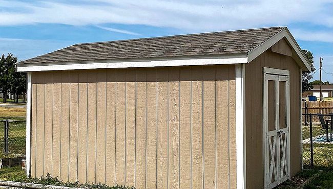 Photo of 101 E Vierthaler St, Spearville, KS