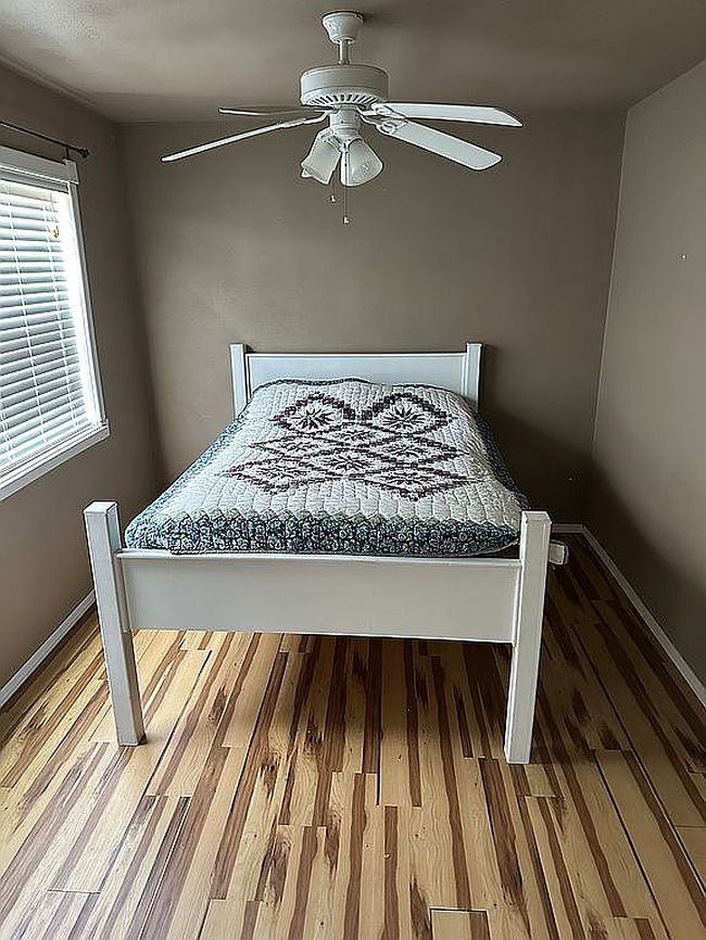 Photo of 105 Dogwood Ave, Poteau, OK