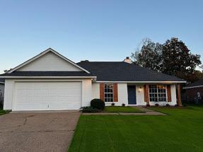 Image of 122 Willow Oak Ln