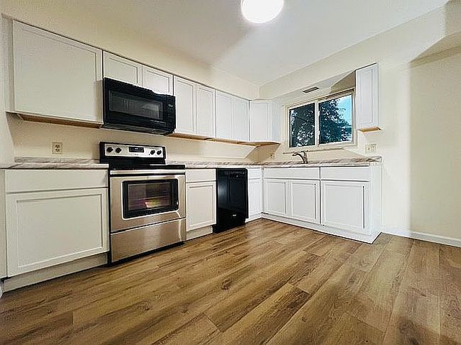 Photo of 612 Austin Smith Dr, Monroe, OH