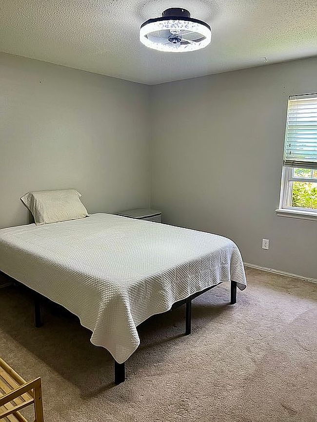 Image of 11325 N May Ave Apt D
