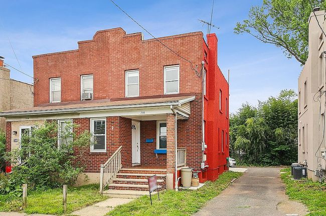 Image of 744 Central Ave