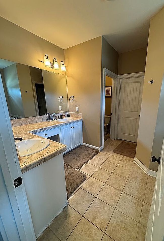 Preview of property located at 12 Solomon Rd