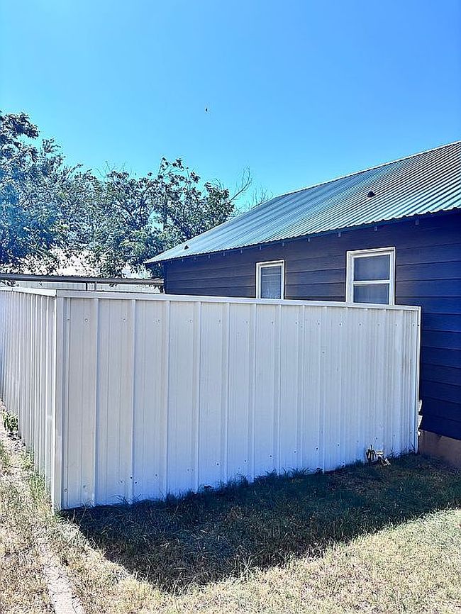 Photo of 3407 Avenue U, Snyder, TX