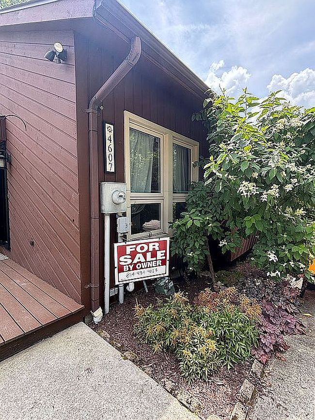 Additional photo 3 of property located at 4607 Lyndale Rd