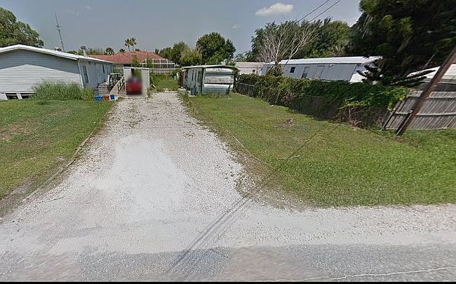 Image of 4929 Victoria Ave