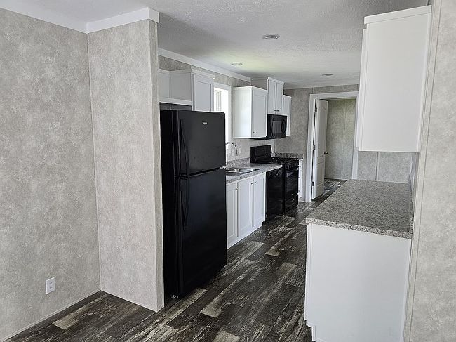 Photo of 312 W Crystal Flash Rd #17, North Webster, IN