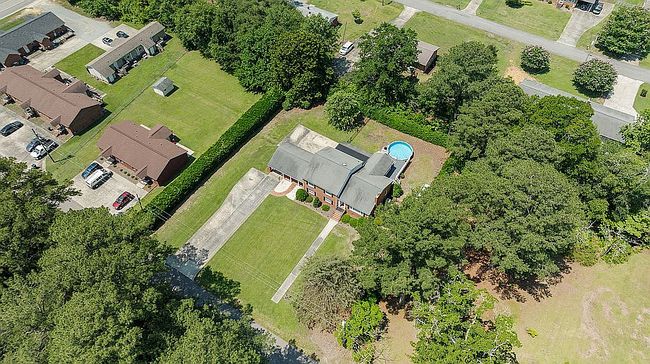 Image of 105 Fort St