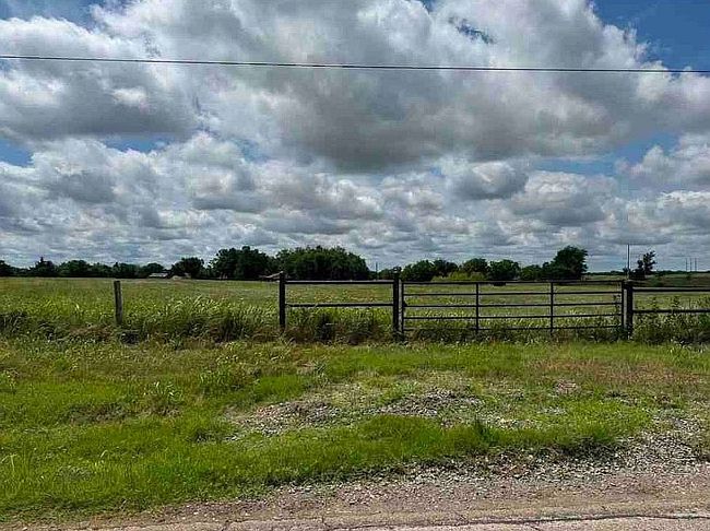 Photo of 2213 E 68th St, Stillwater, OK
