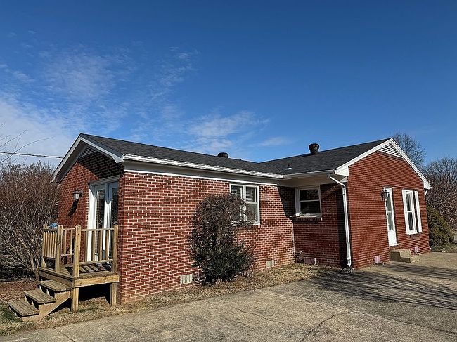 Image of 808 Charles Scott Dr